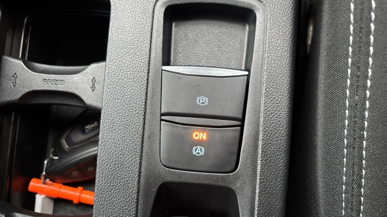 Ford Focus 1.0 EcoBoost Titanium 5dr Petrol Hatchback